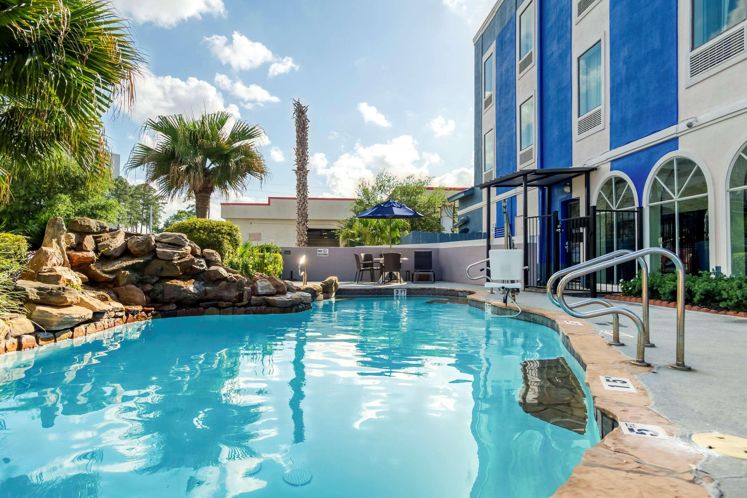 Comfort Inn & Suites Fm1960-Champions Хьюстон Экстерьер фото